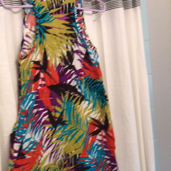 Dress - Picture 5 of 5